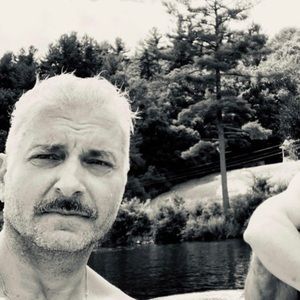 Meet your Posher, Jon james